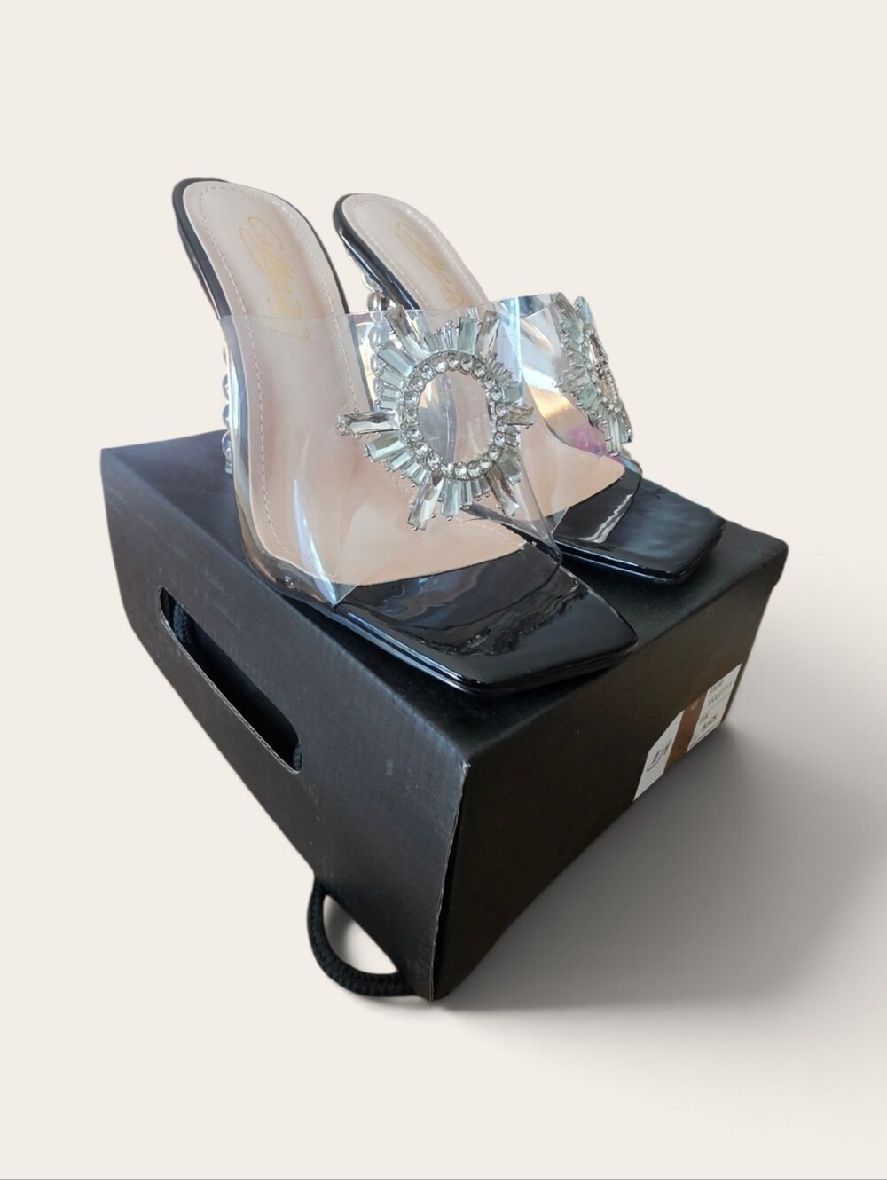 Cathy Din Heels